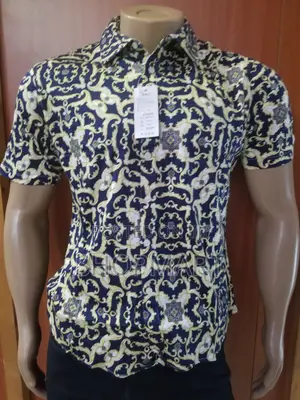Floral Textured Formal Short Sleeve Shirt