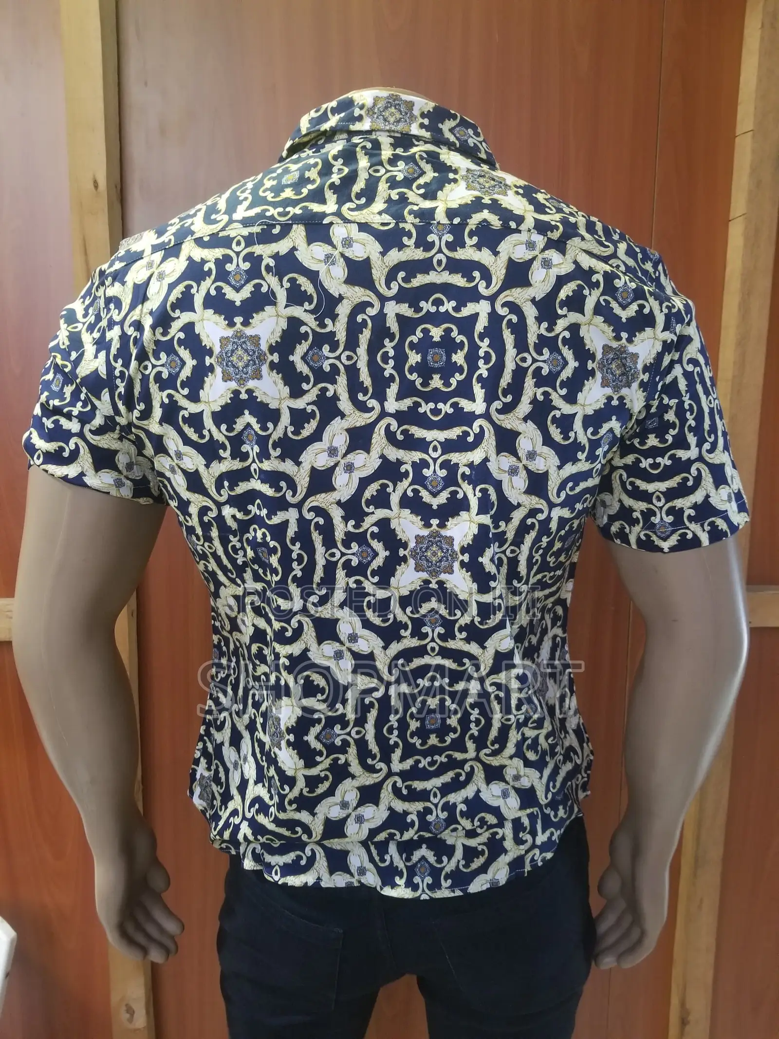 Floral Textured Formal Short Sleeve Shirt