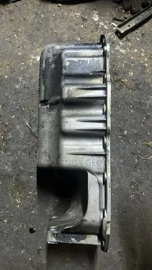 Engine Clank Case Golf Six