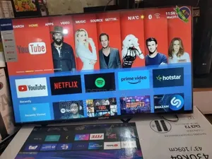 Brand New Globalstar 43 Smart Flat Screen Frameless