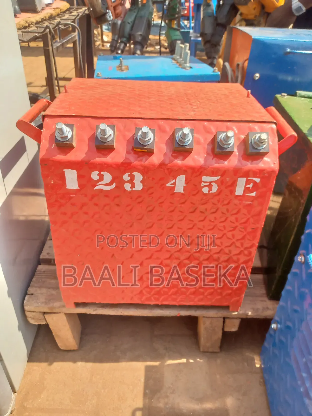 Welding Machine Machine and 20 Litres Oil