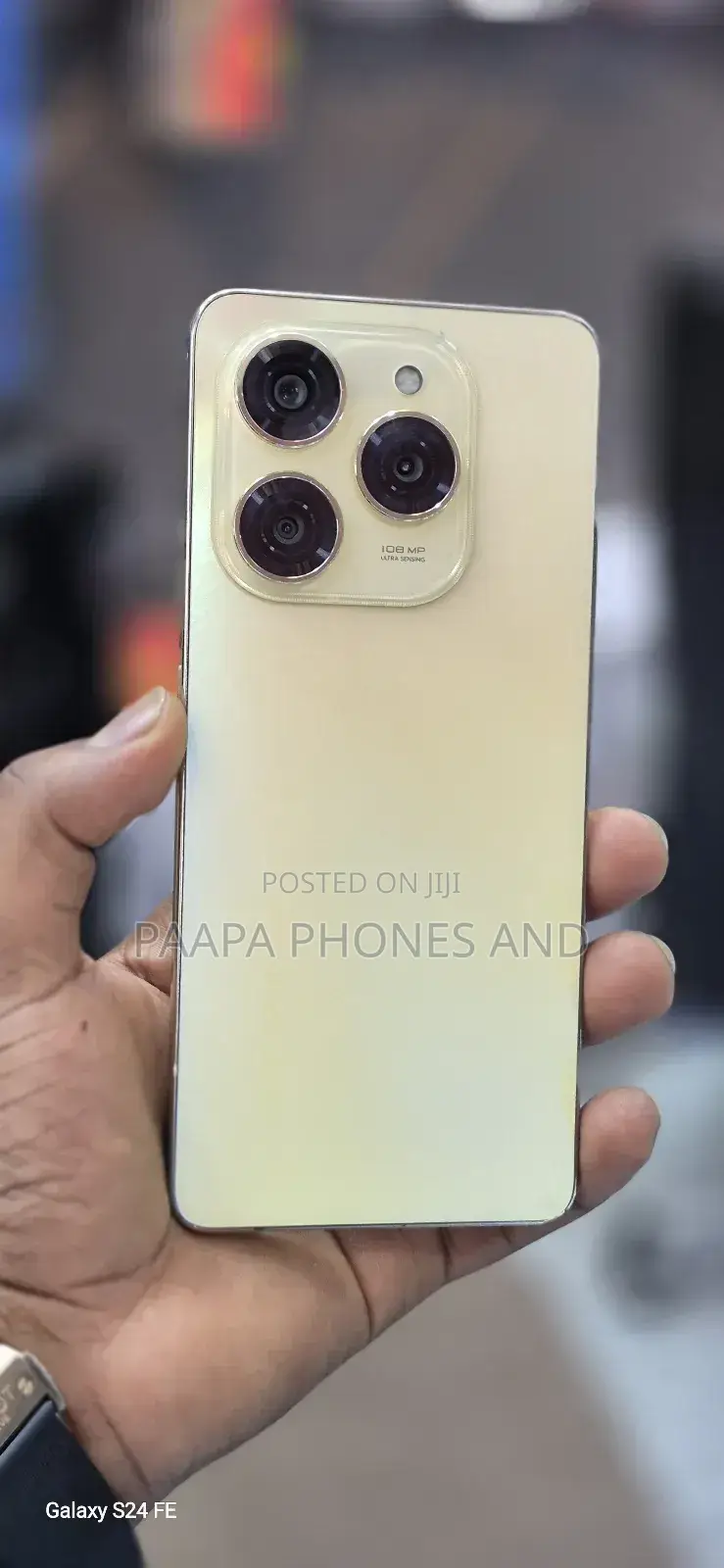 Tecno Spark 20 Pro 256 GB Gold