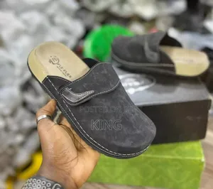 Attested Damske Sandals