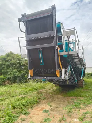 Mobile Crusher