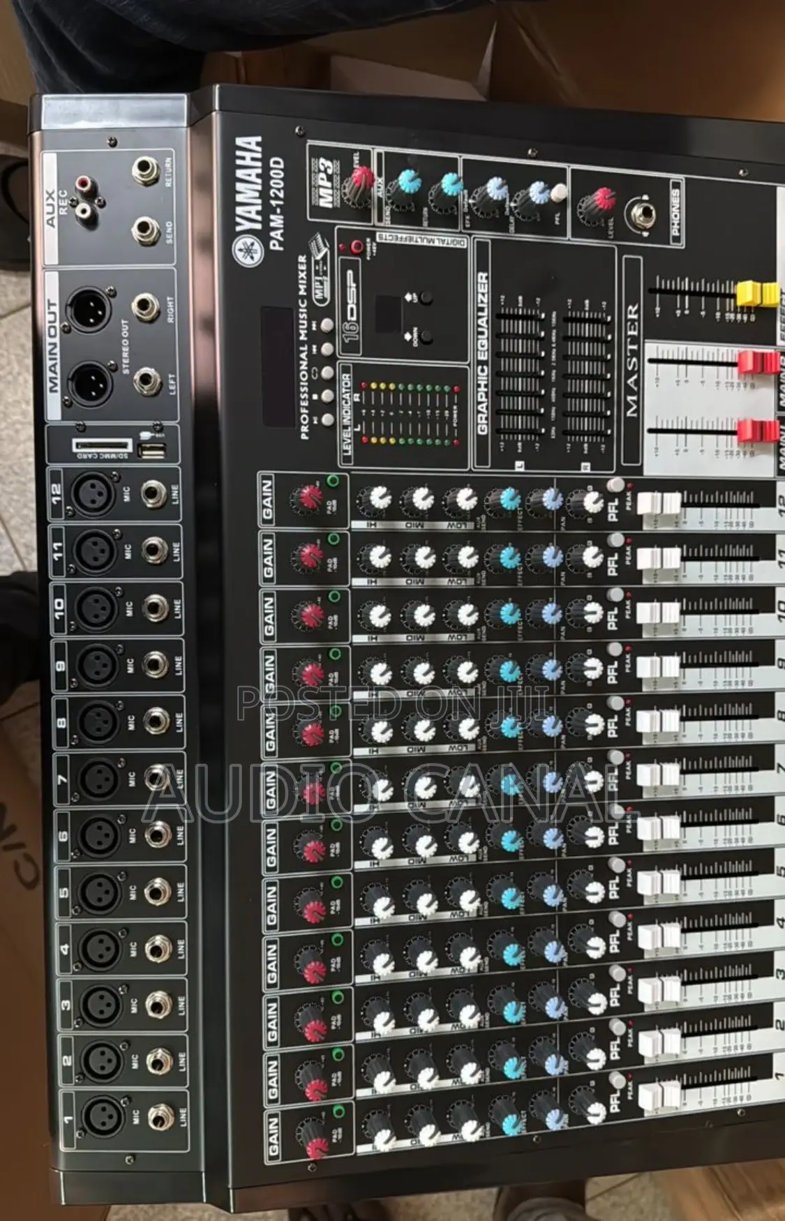 Yamaha Legendary Amp Mixer