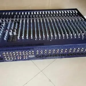 Yamaha MG24 Live Mixer