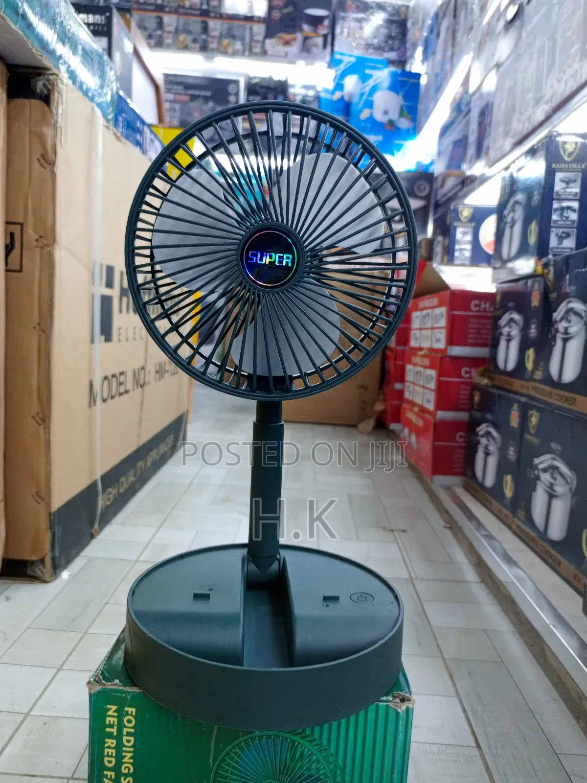 Mini Super Pin Folding Fan