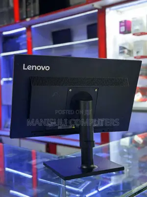 Ips Lenovo 22 Inch Screen Ips Vga Hdmi Usb 3.0 Dp