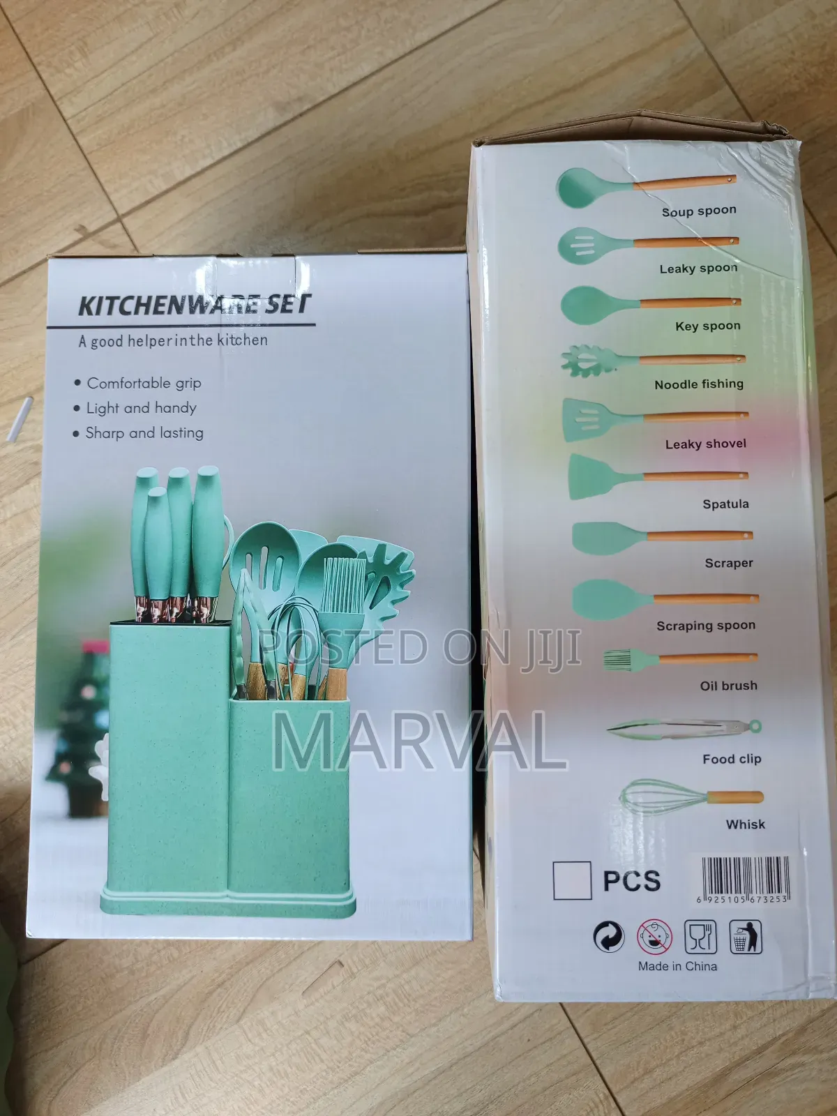 19 PCS Kitchen Utensils Set Wood Handle