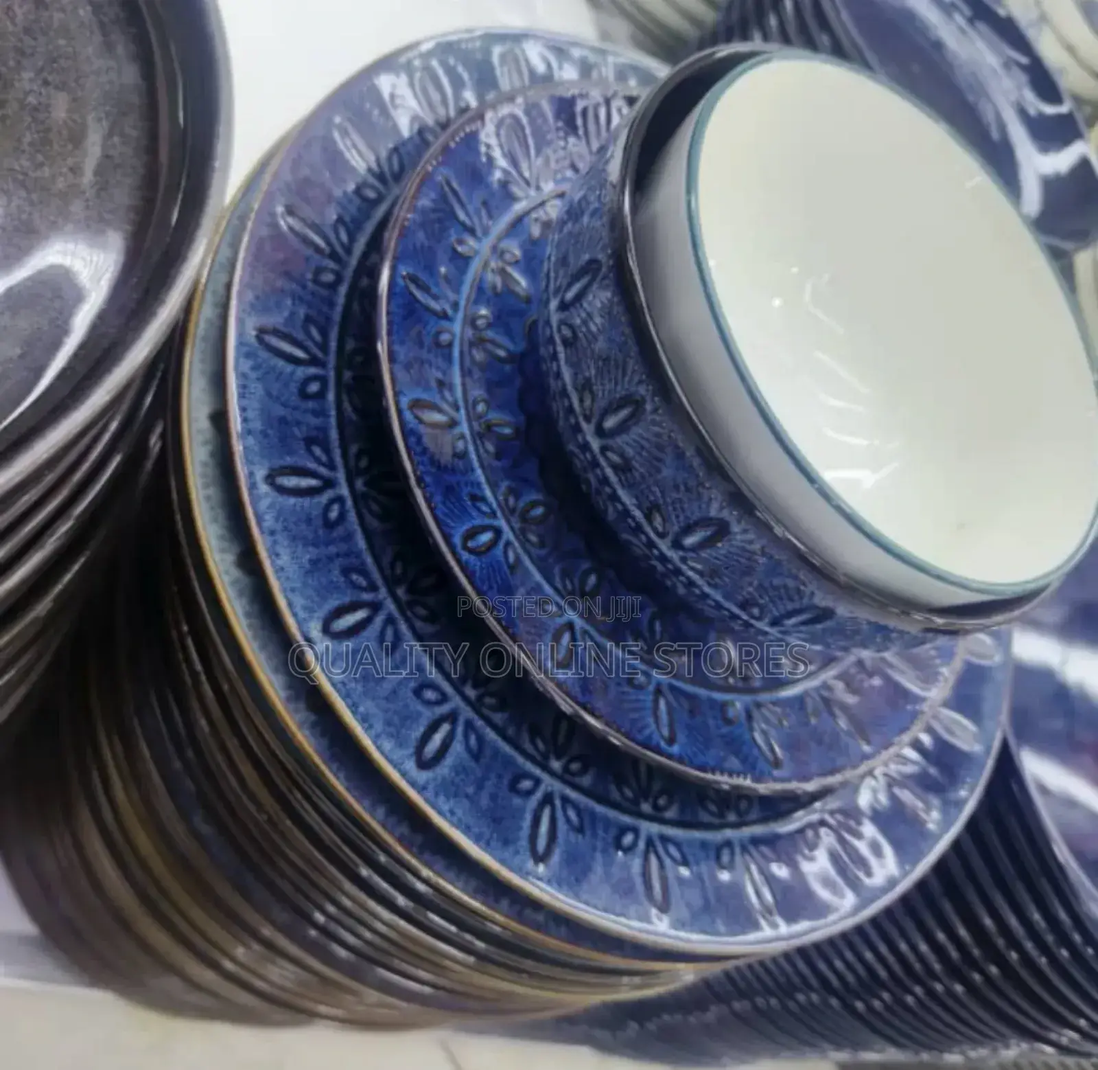 Brand Dinner Set