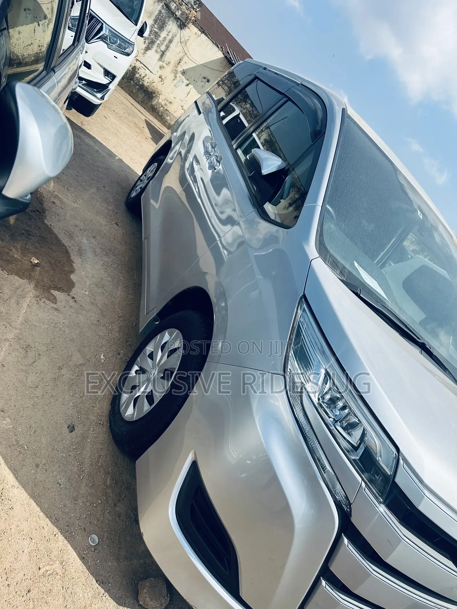 Toyota Noah 2.0 FWD (7 Seater) 2018 Silver