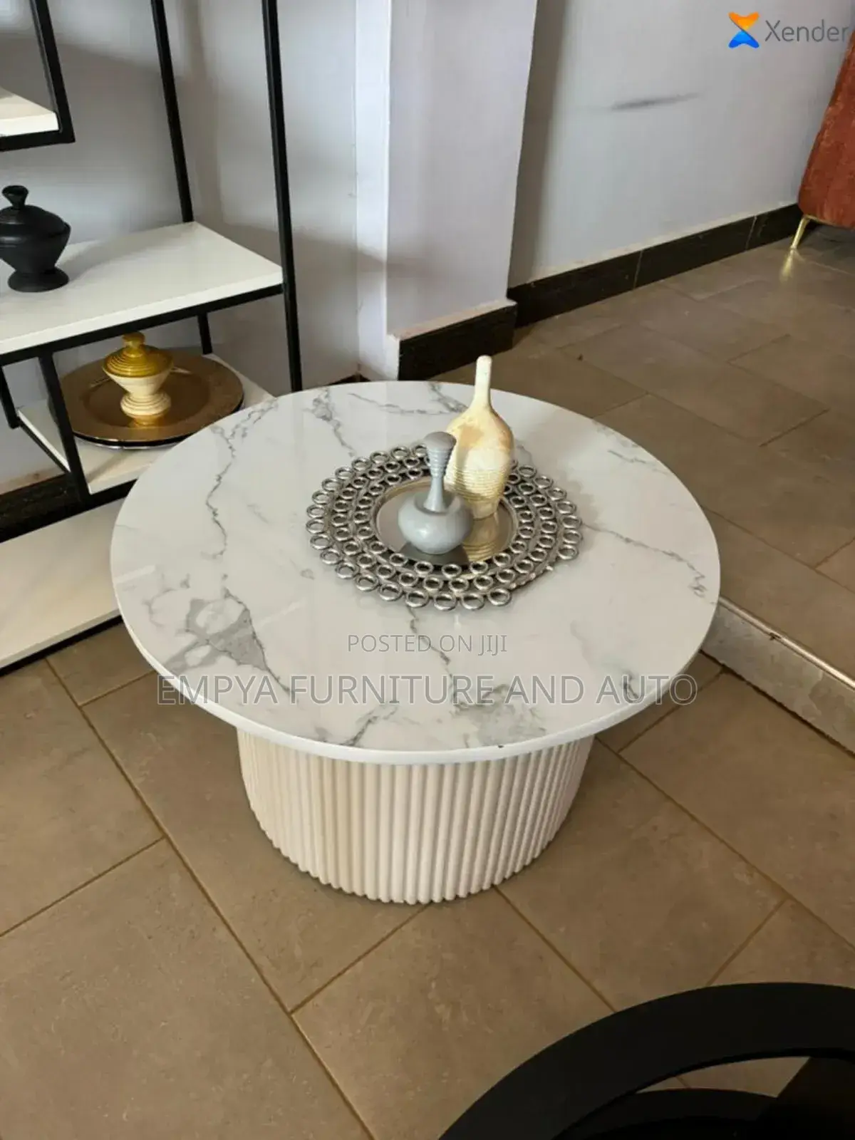 Ortts Round Tables Whit