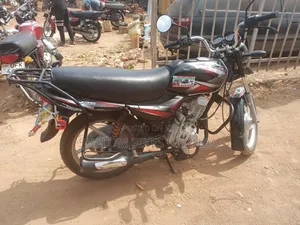 Bajaj Boxer 125 2022 Black