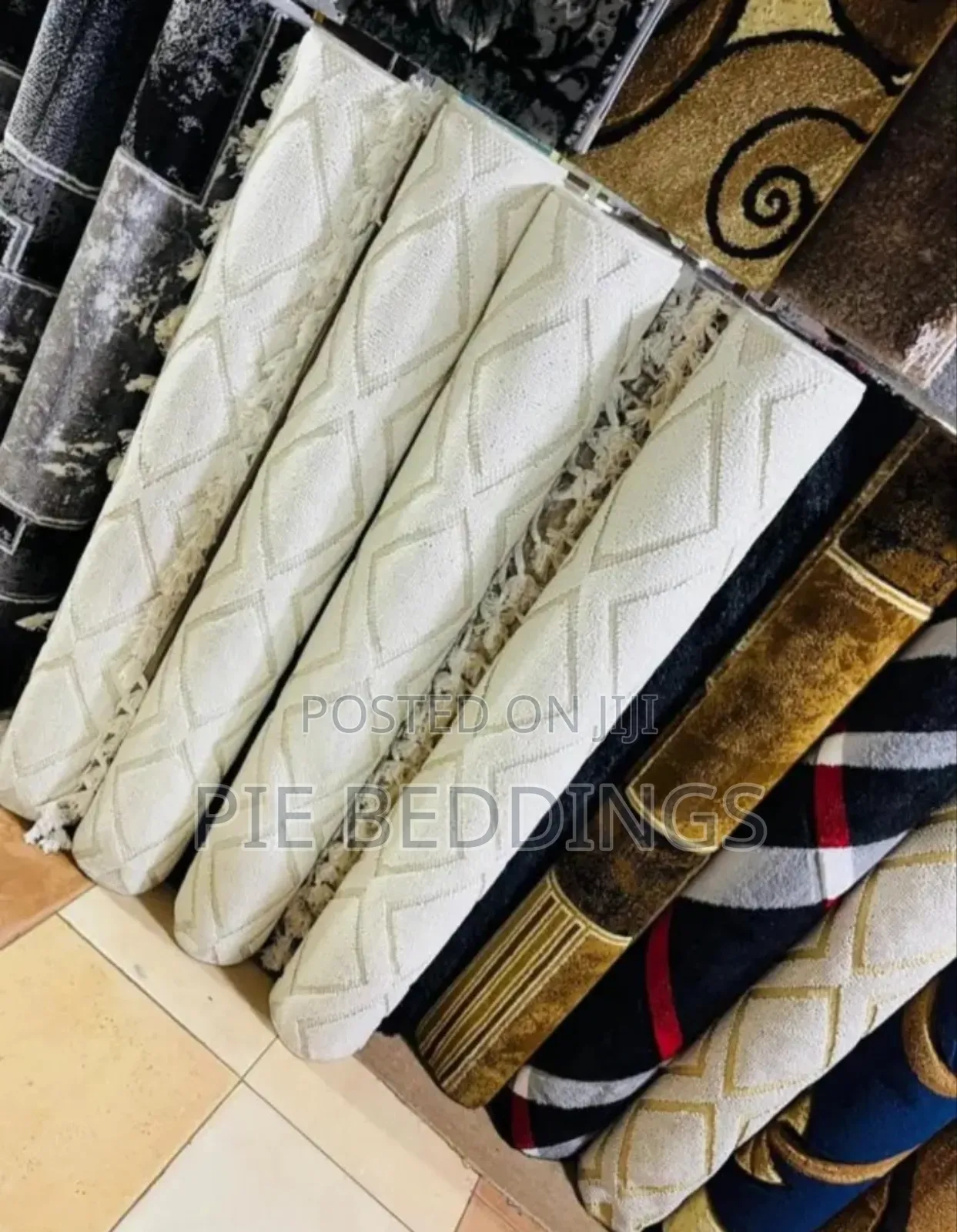 New and Quality Area Rugs / Carpets