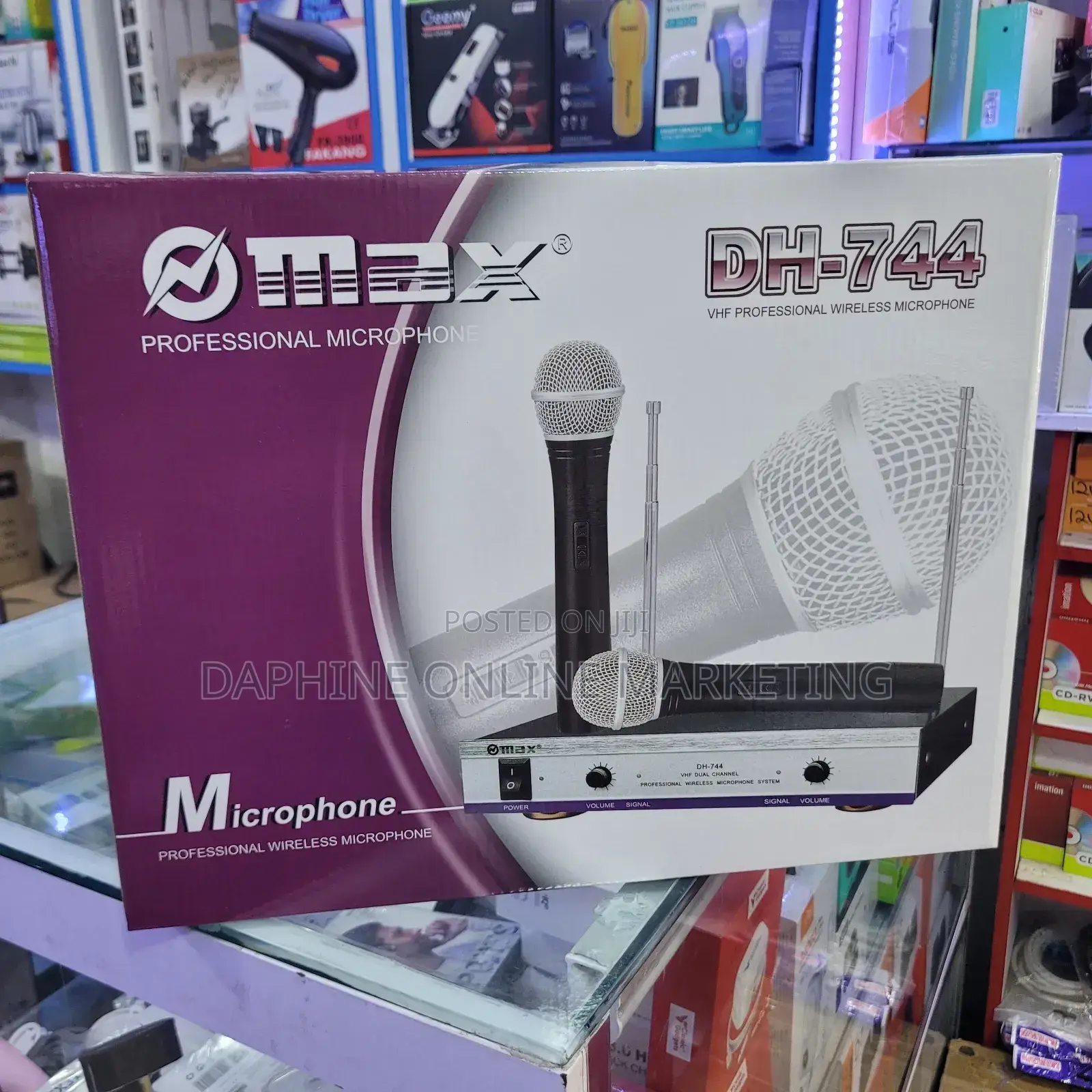 Max Professional Microphone ADH-744