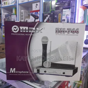 Wireless Microphone/Max DH-744 Wireless Microphone