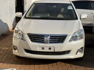 Toyota Premio 2011 White