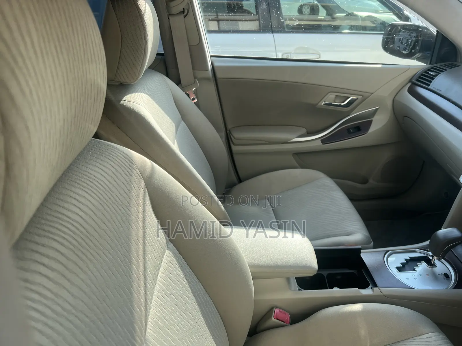 Toyota Premio 2011 White
