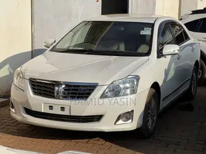 Toyota Premio 2011 White
