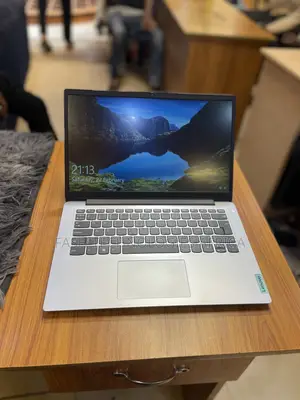 Laptop Lenovo IdeaPad 1 4GB AMD A8 SSD 256GB