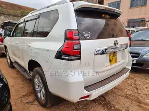 Toyota Land Cruiser Prado 2.7 2018 White