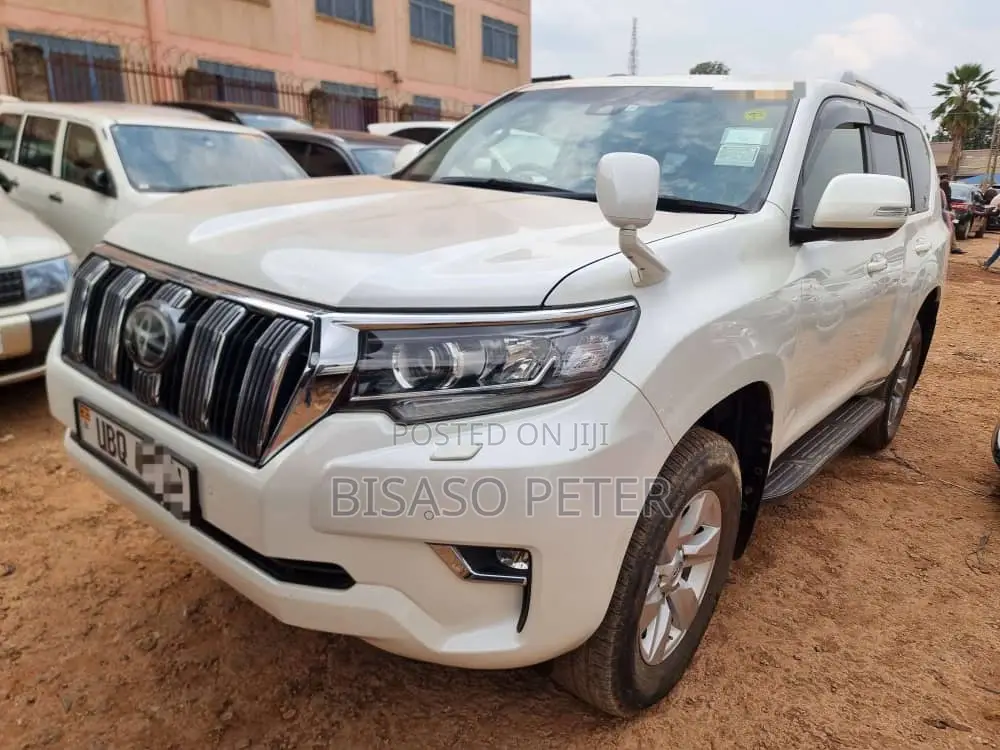 Toyota Land Cruiser Prado 2.7 2018 White