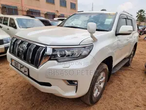 Toyota Land Cruiser Prado 2.7 2018 White
