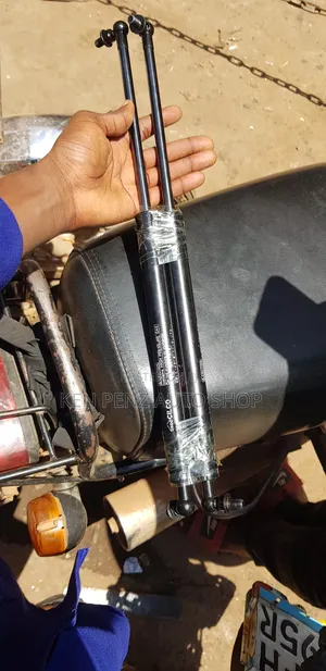 Shock Boot for Landcruiser Fj100 Bonnet