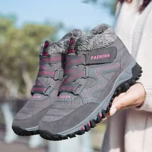Iconic Trendish Sneakers