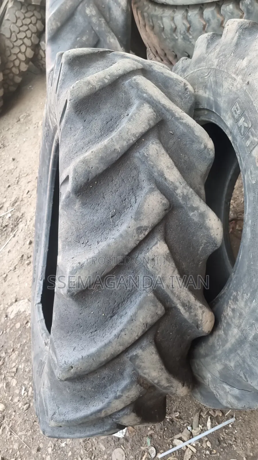12.4r24 Used Tyre