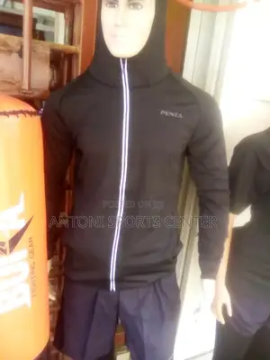 Gym Wear Five Pieces Black Color