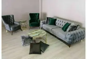 Uuu Su Sofa Homing