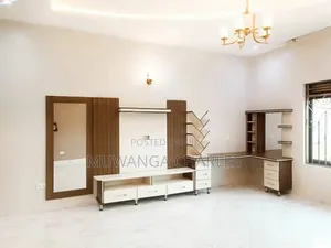 4bdrm Bungalow in Fs Properties Ltd, Wakiso / Wakiso for sale