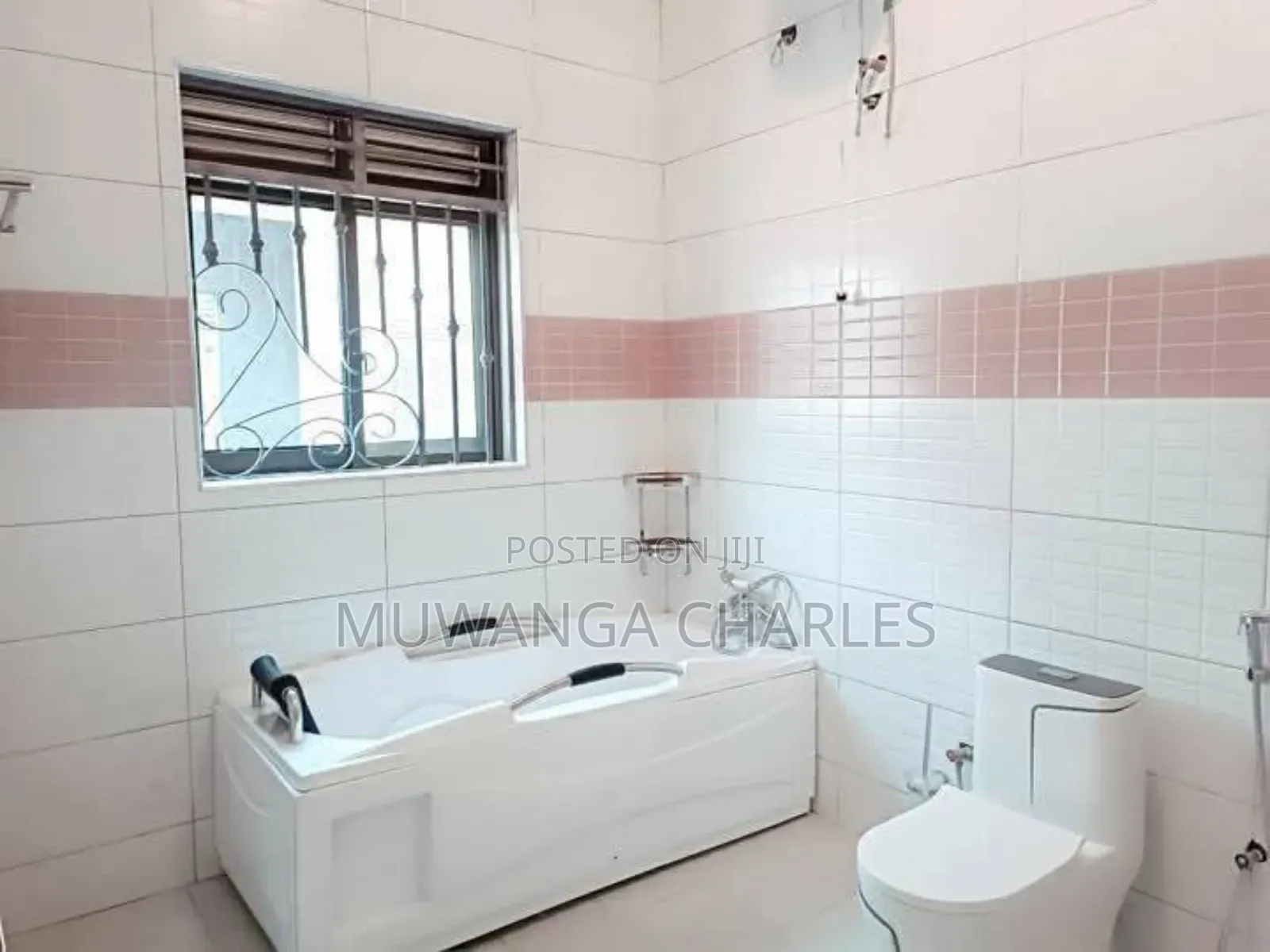 4bdrm Bungalow in Fs Properties Ltd, Wakiso / Wakiso for sale