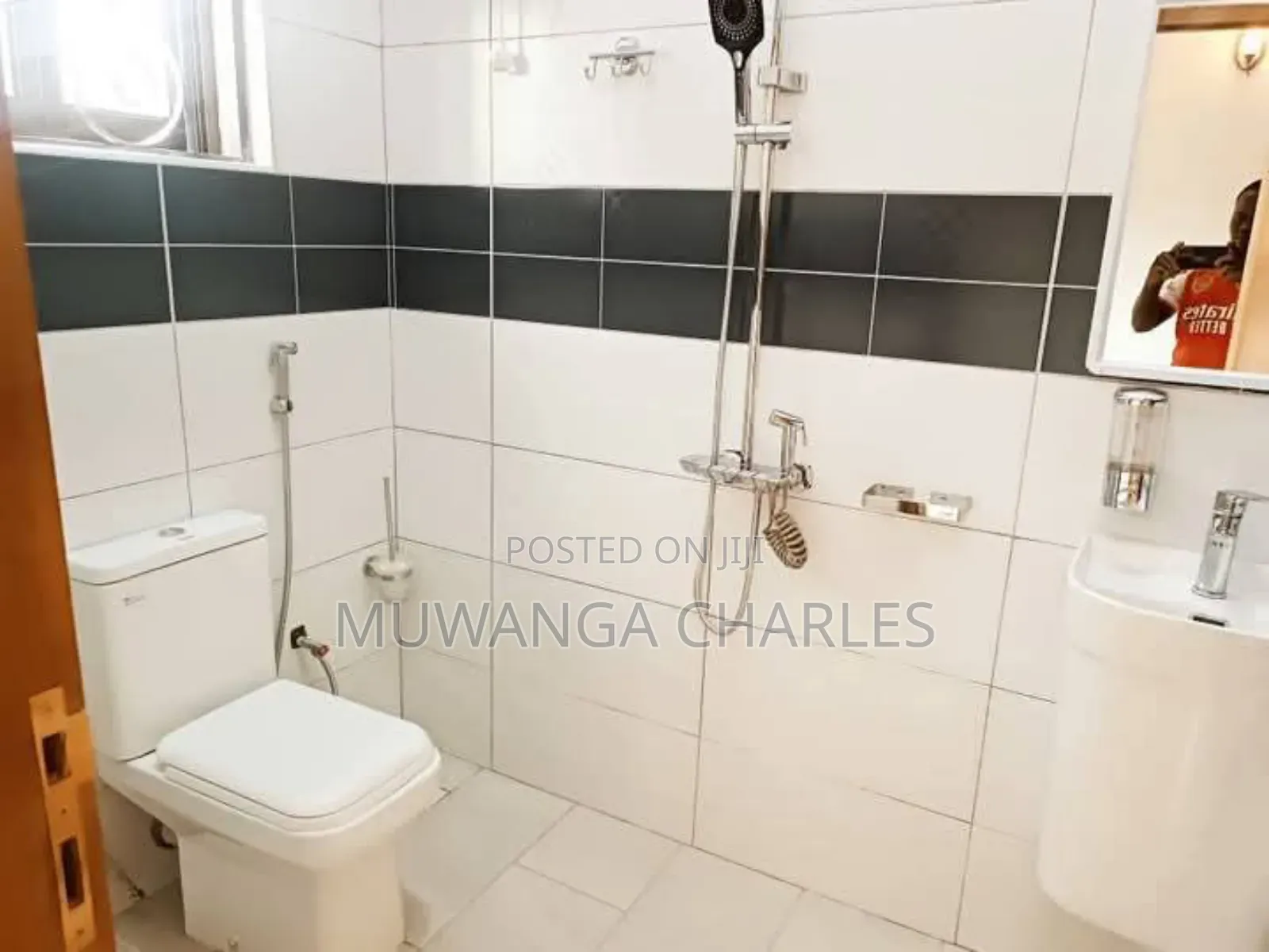 4bdrm Bungalow in Fs Properties Ltd, Wakiso / Wakiso for sale