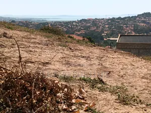 Plot On Sale: Nakigalala Hill Lake View P 23dec160m