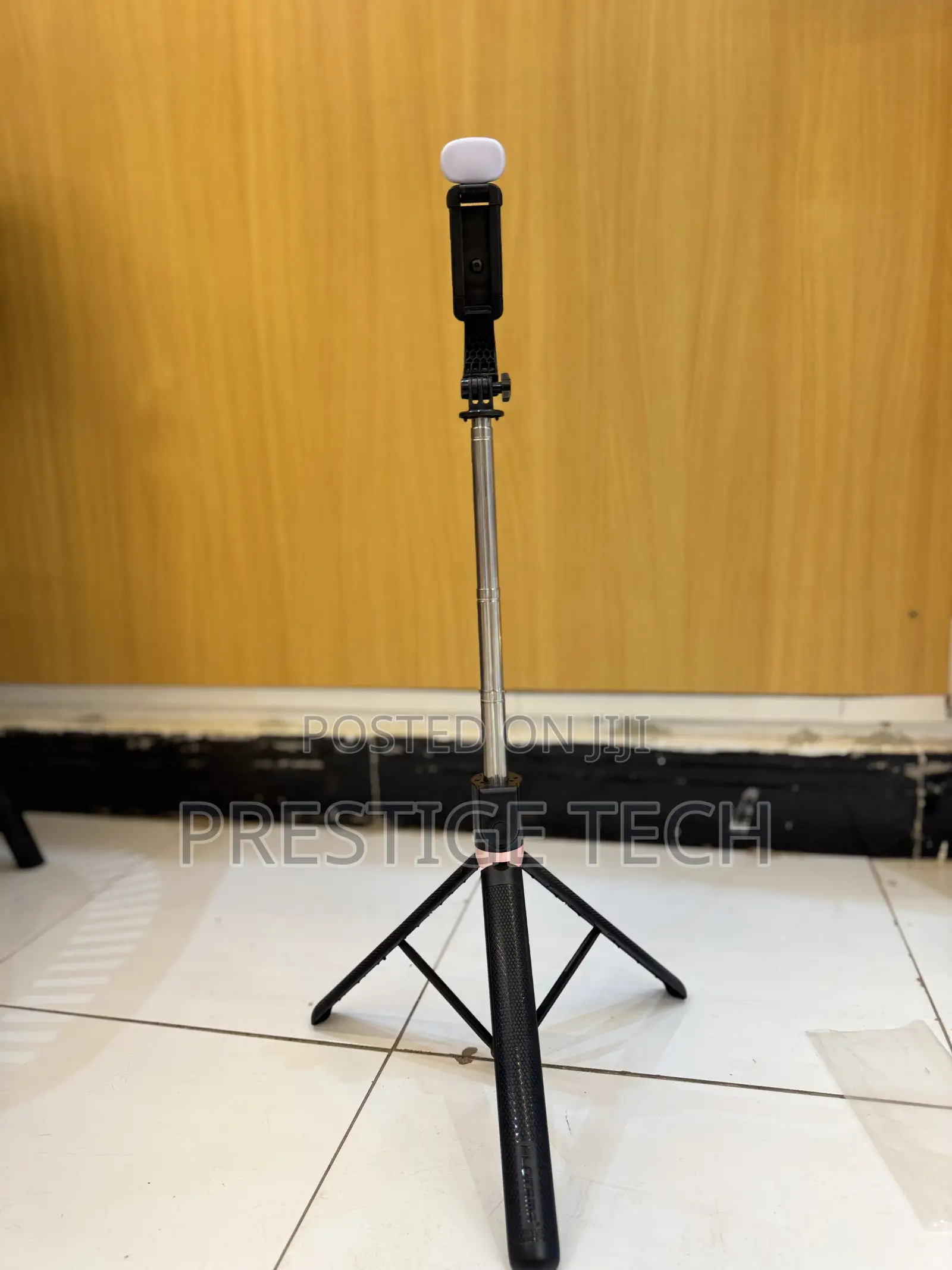 Plokama Live Broadcast Stand Light/ Led Selfie Stick 1.7m