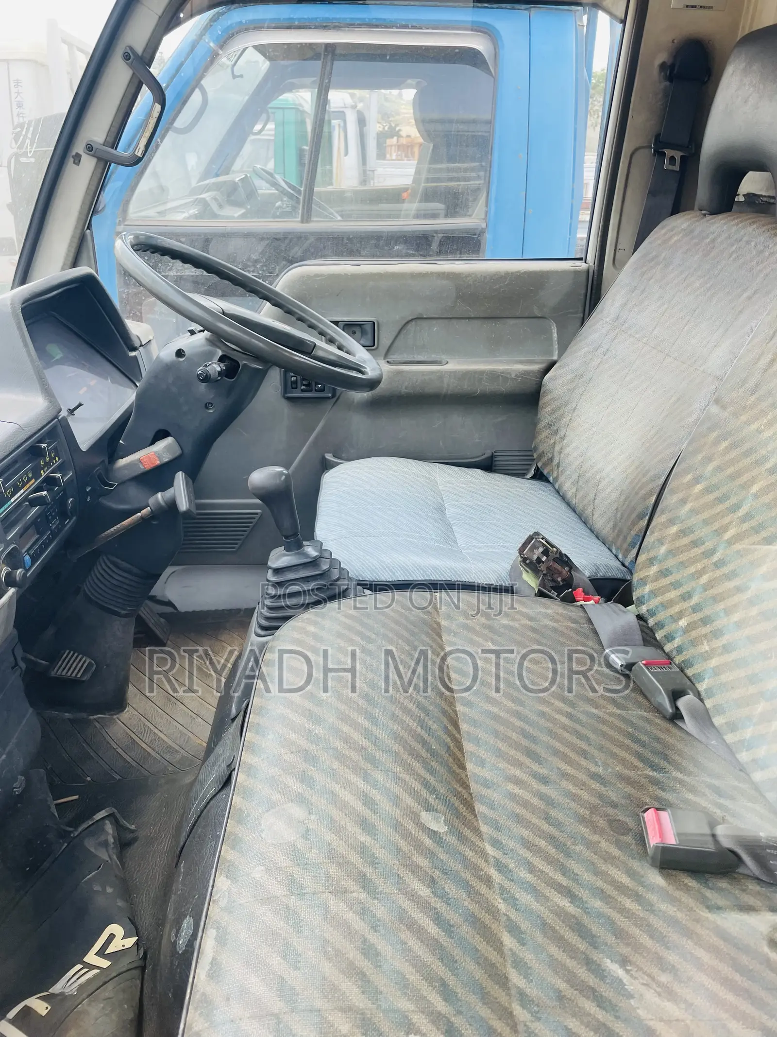 Canter Short Truck