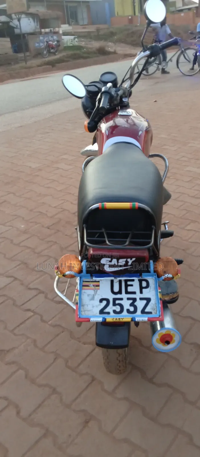 Bajaj Boxer 2022 Red
