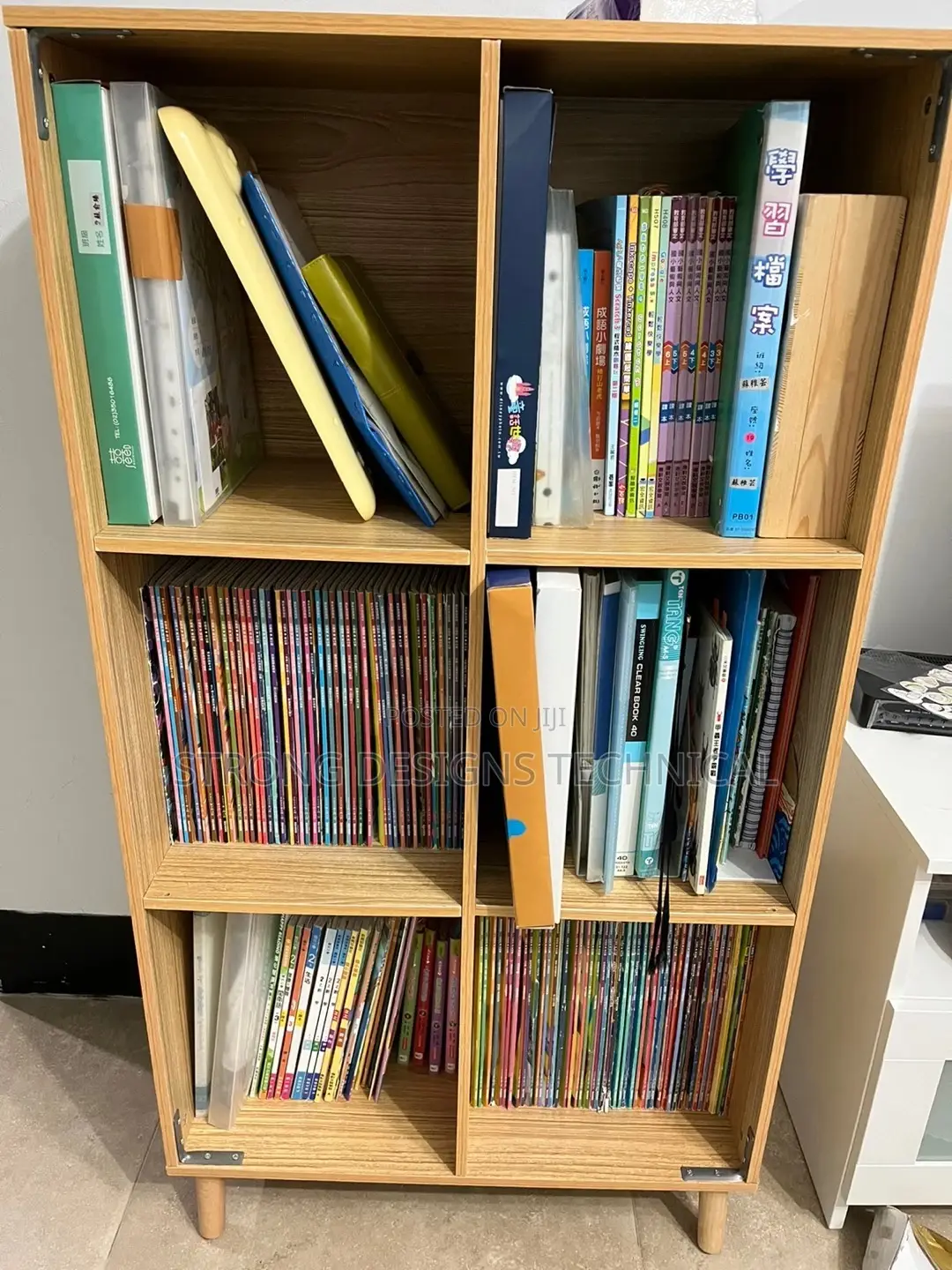 6 Grid Shelves /Bookshelf/Bookcase for Homes/ Office