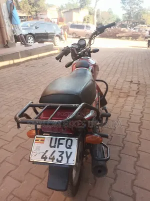 Bajaj Boxer 125 2023 Red