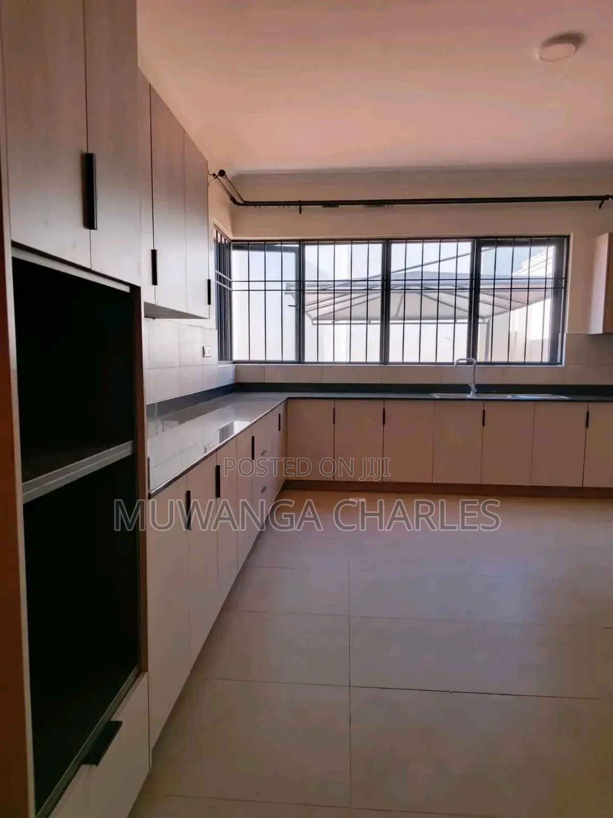 5bdrm Duplex in Fs Properties Ltd, Central Division for rent