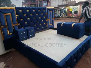 Blue 5*6 Bed