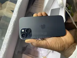 Photo - Apple iPhone 15 128 GB Black