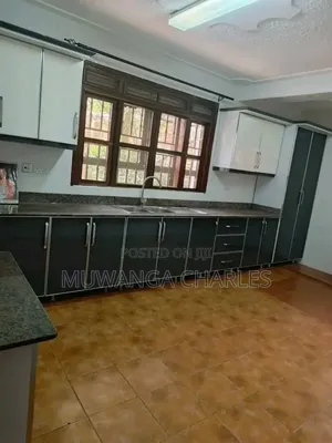 5bdrm Duplex in Fs Properties Ltd, Central Division for rent