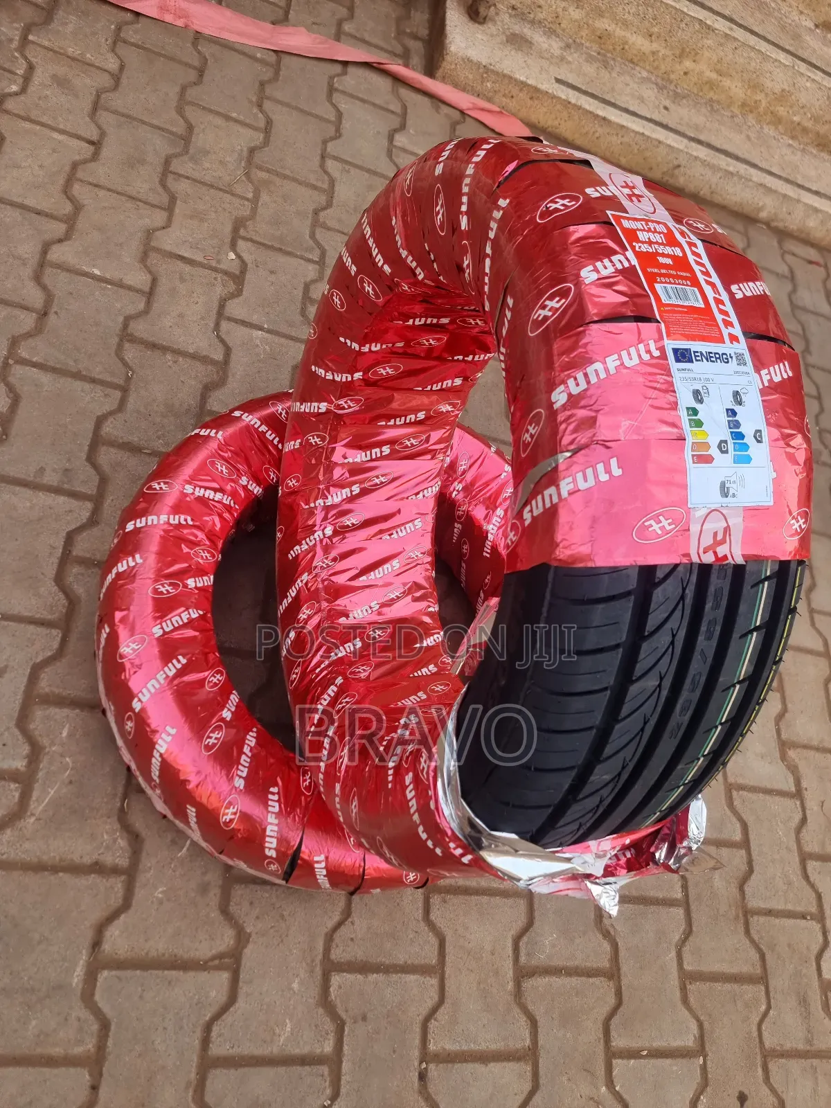 235/55r18 Tires for Harrier.