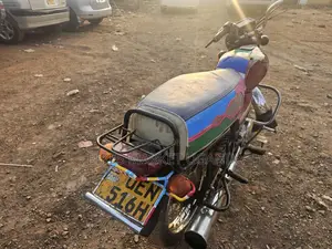 Bajaj Boxer 2018 Red