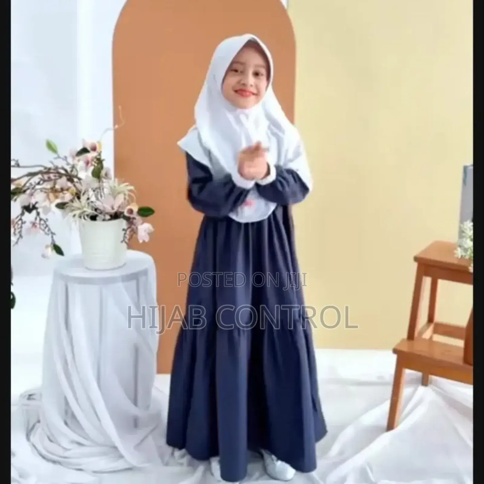 Customized Kids Abaya
