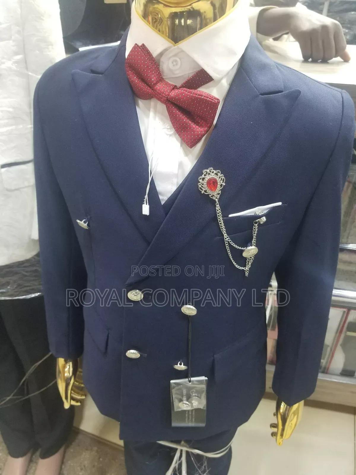 Kids Suit/Boys 5pieces in a Combo Suit
