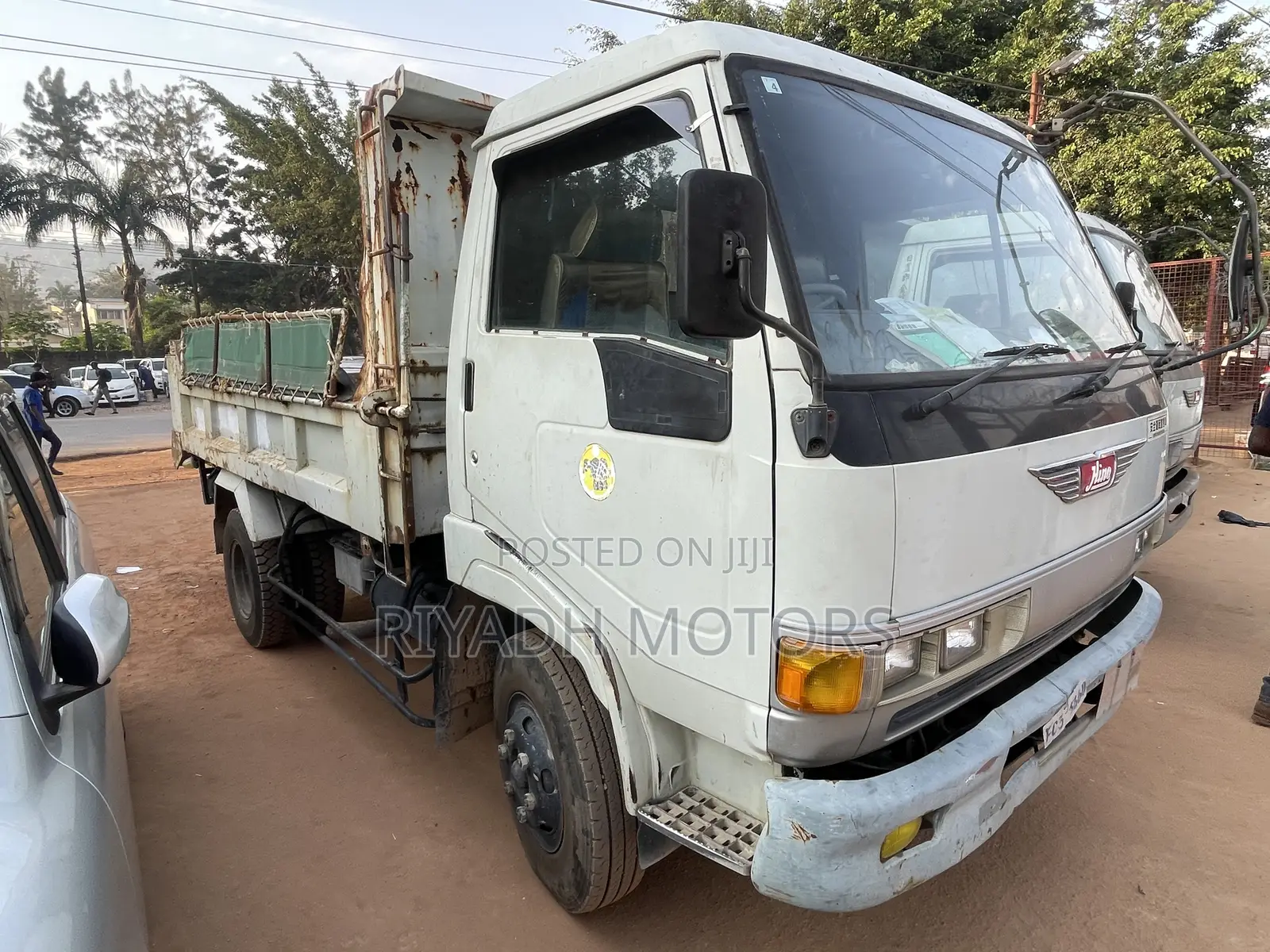 Hino Dumper Pressure Brake